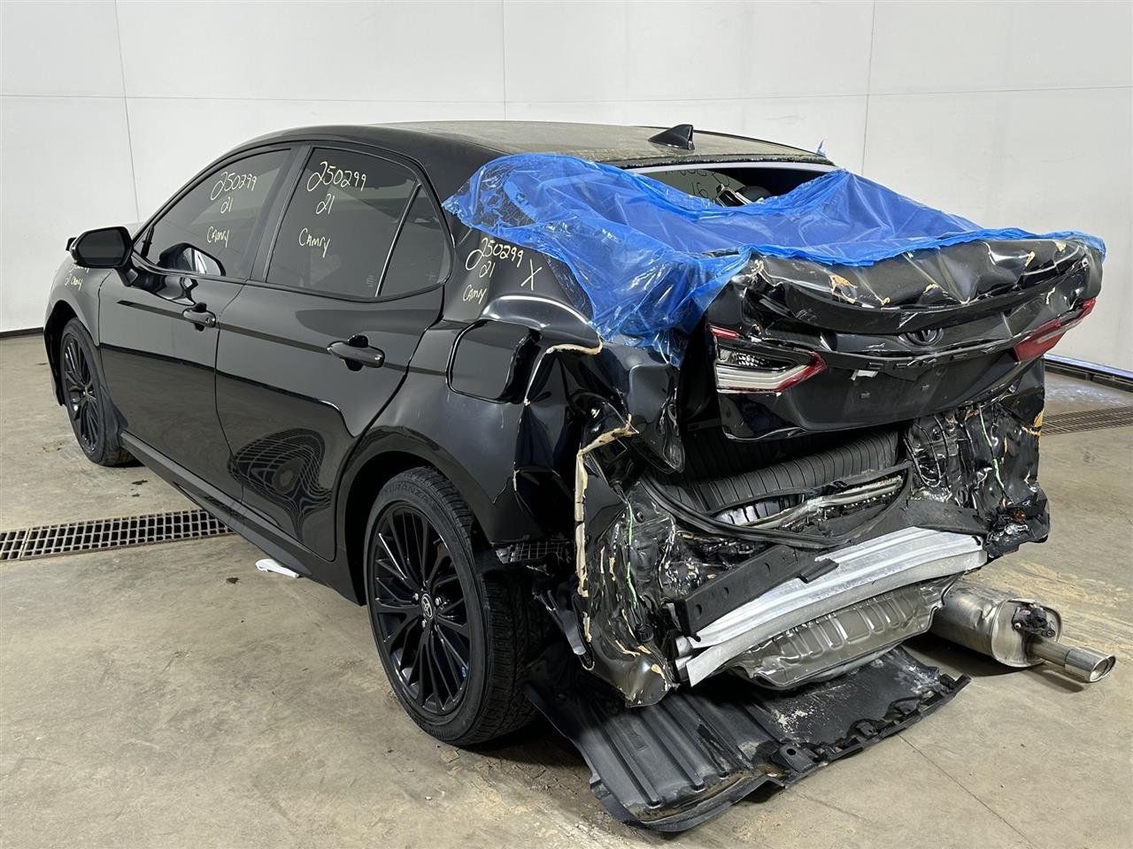 Vehicle/97817_03.jpg