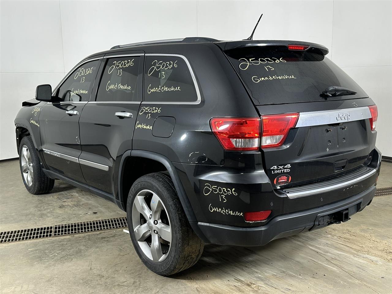 Vehicle/98229_03.jpg