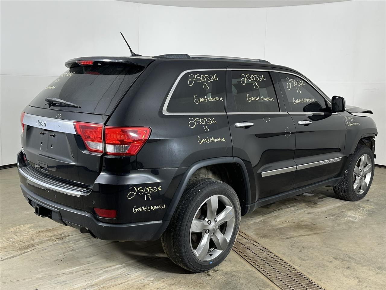 Vehicle/98229_04.jpg