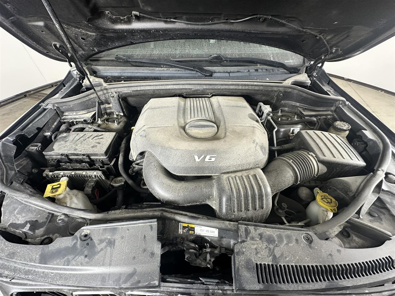 Vehicle/98237_08.jpg