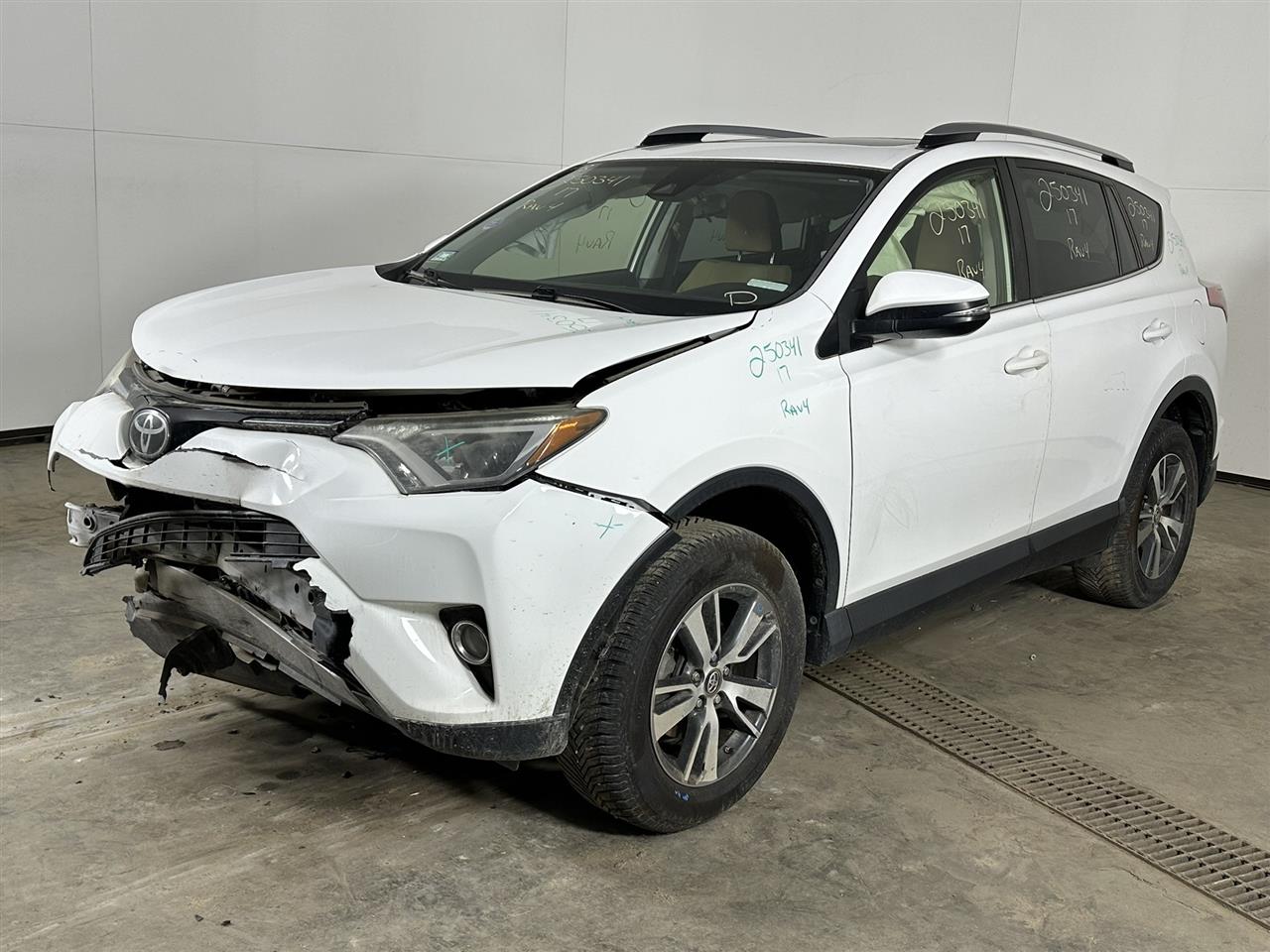Vehicle/98448_01.jpg