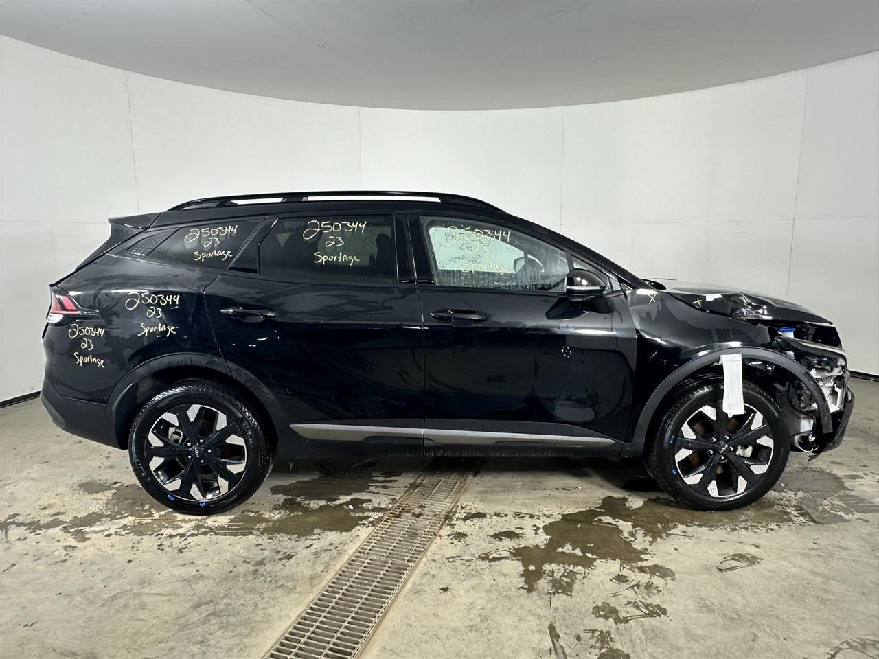 Vehicle/98451_05.jpg