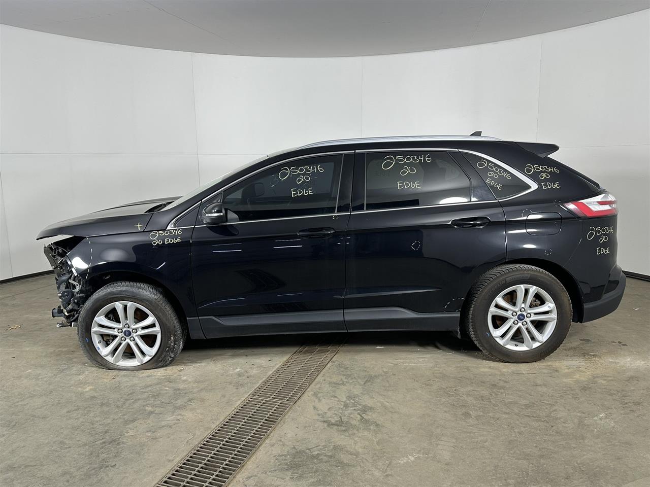 Vehicle/98541_02.jpg