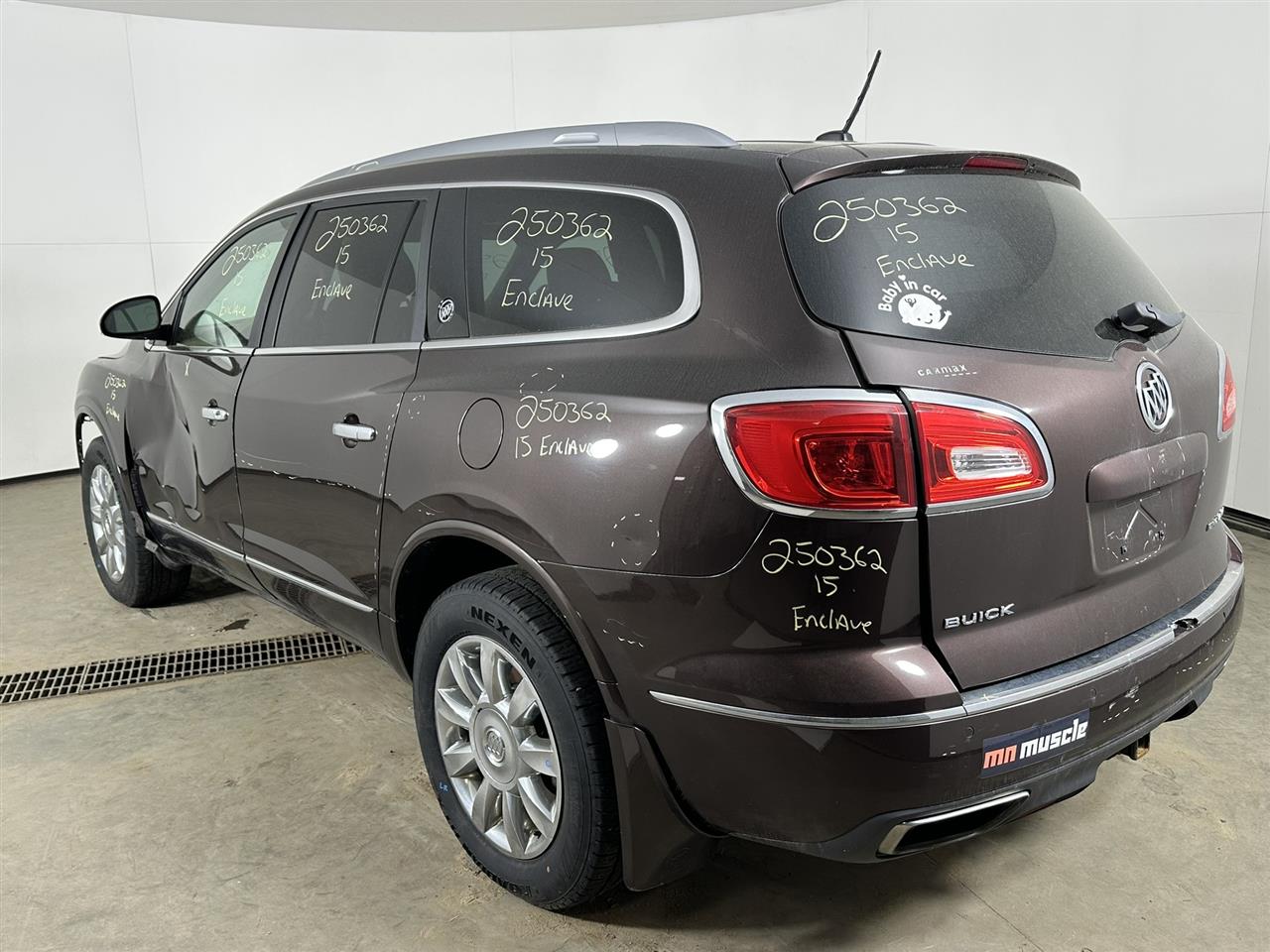 Vehicle/98603_03.jpg