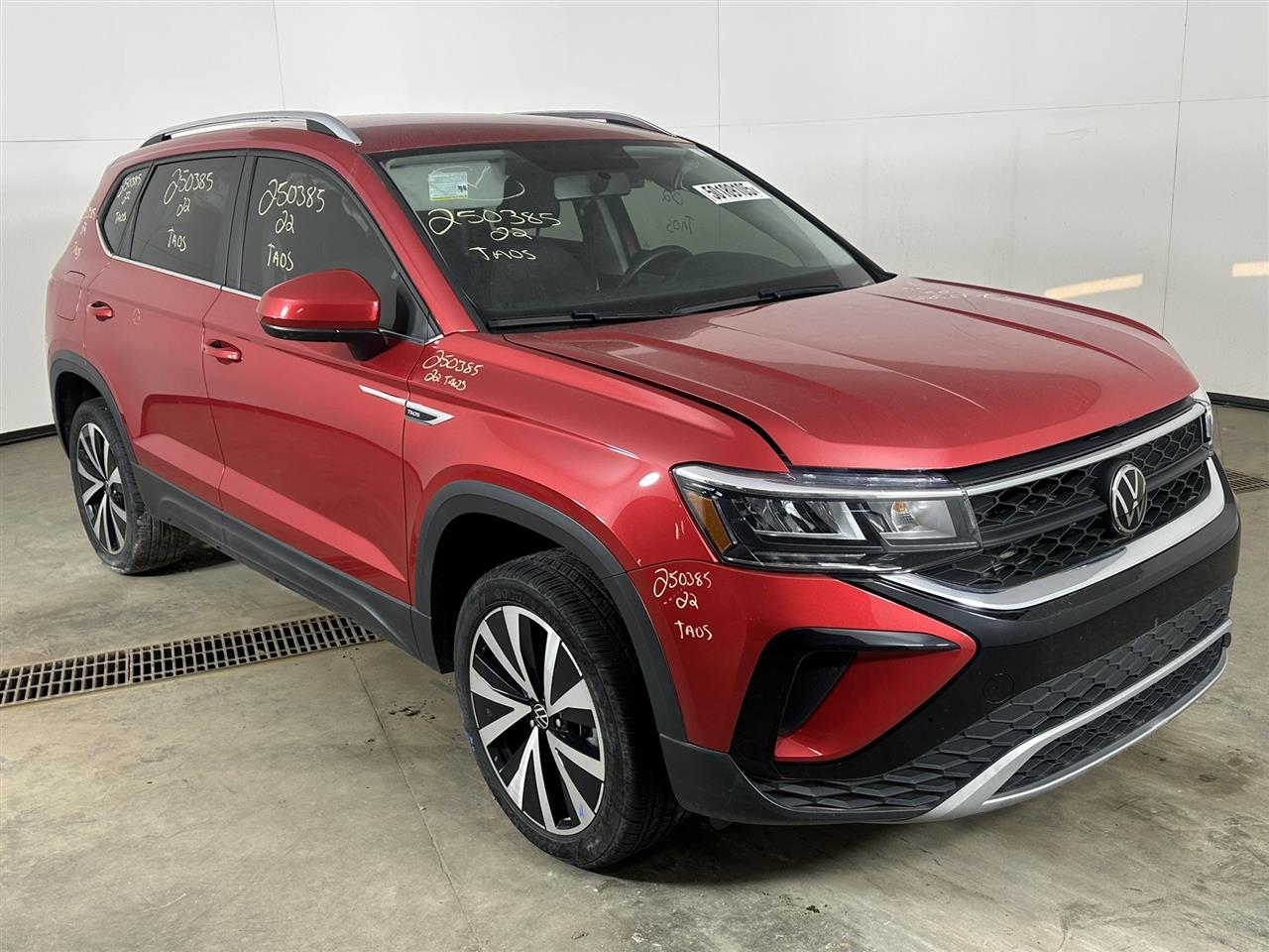 Vehicle/98939_06.jpg