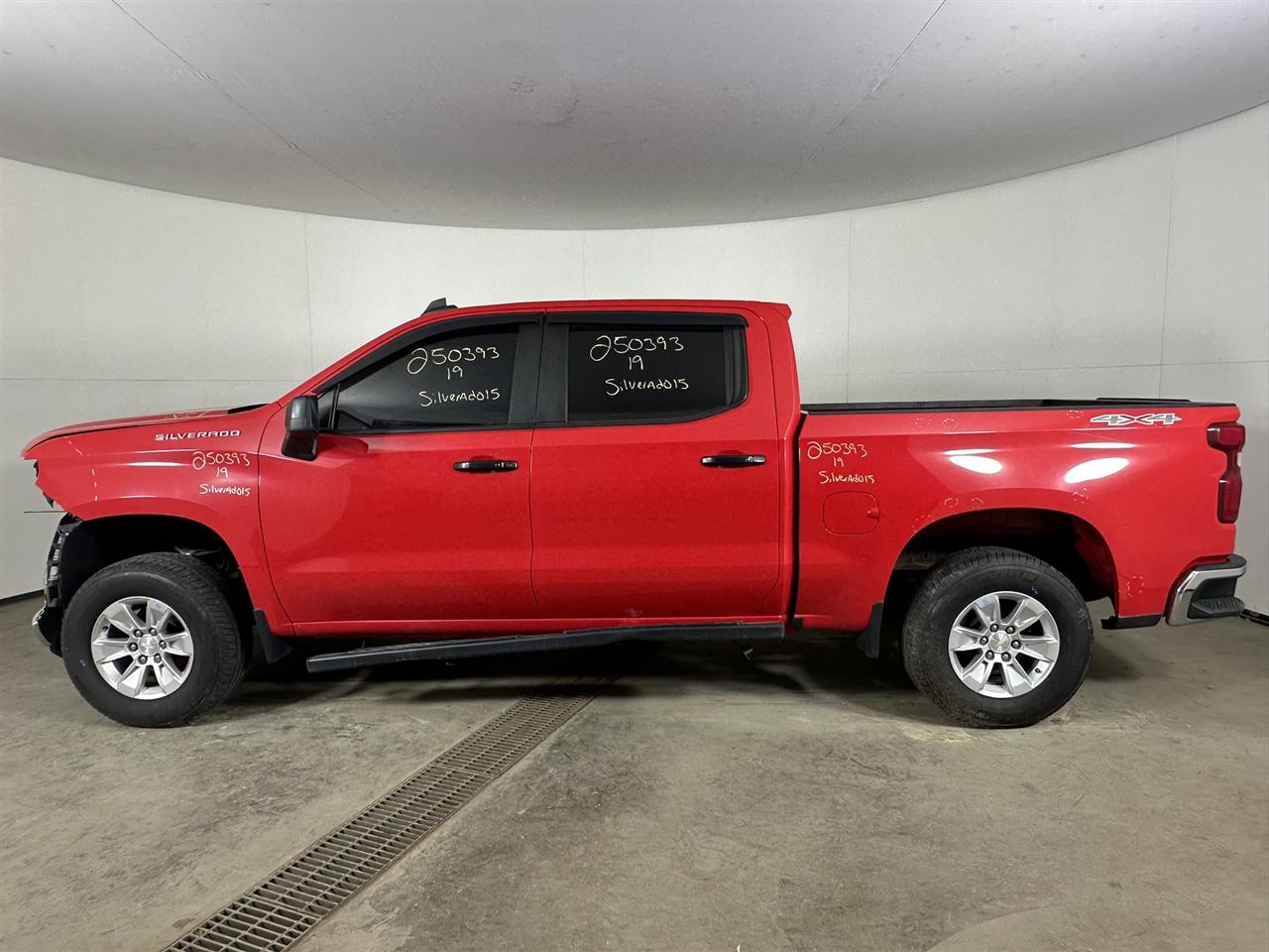 Vehicle/99109_02.jpg