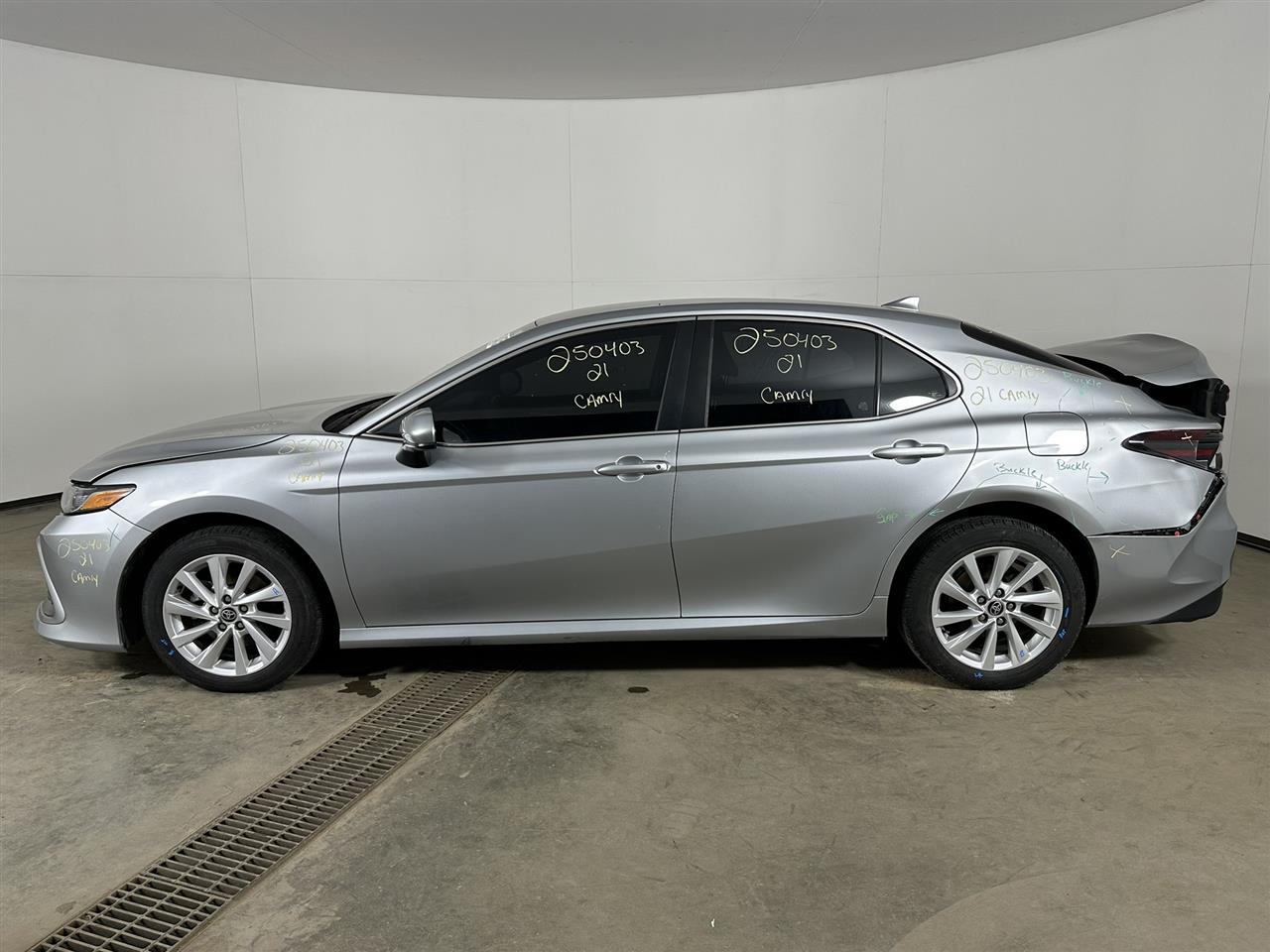 Vehicle/99120_02.jpg