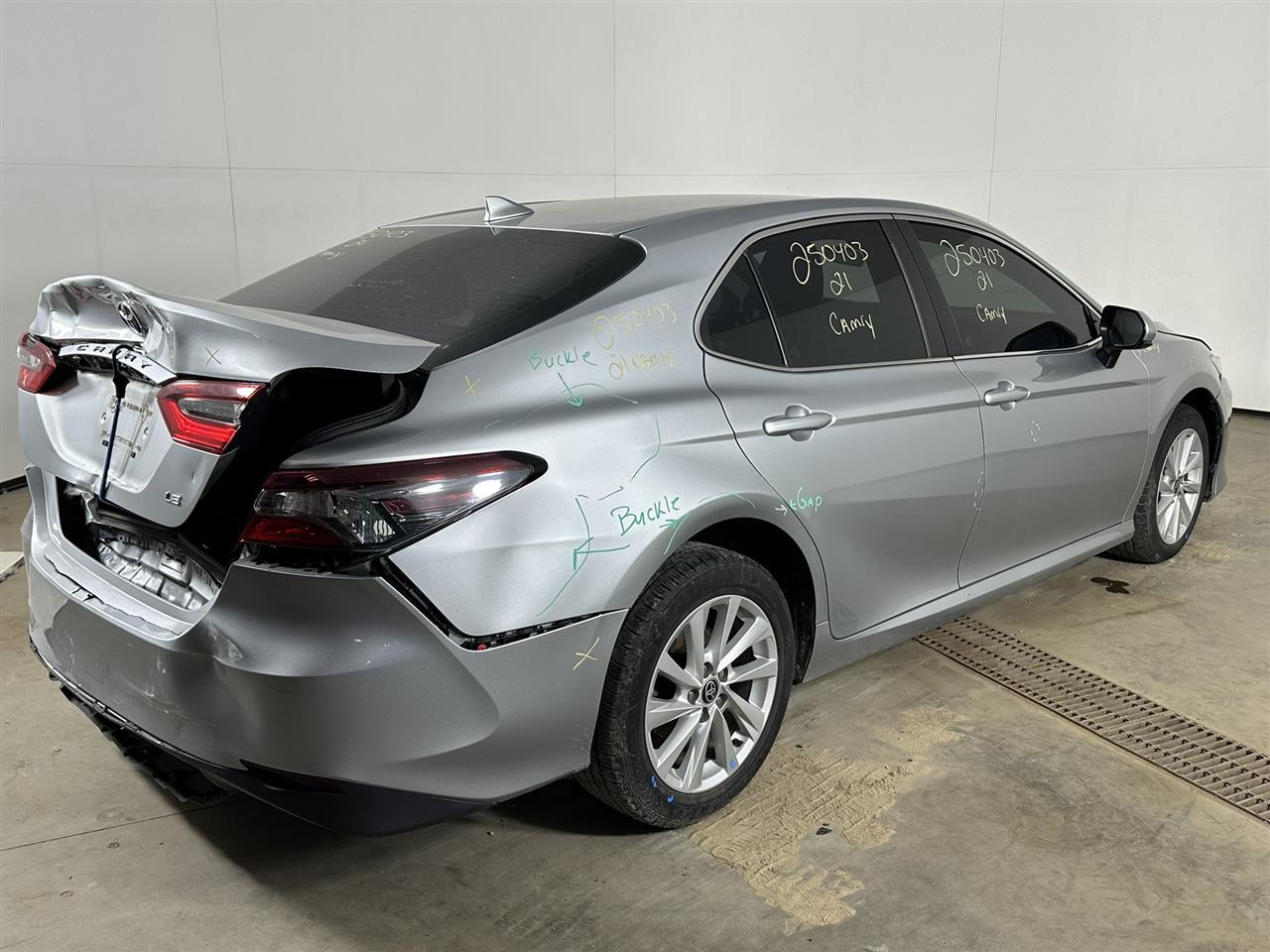 Vehicle/99120_04.jpg