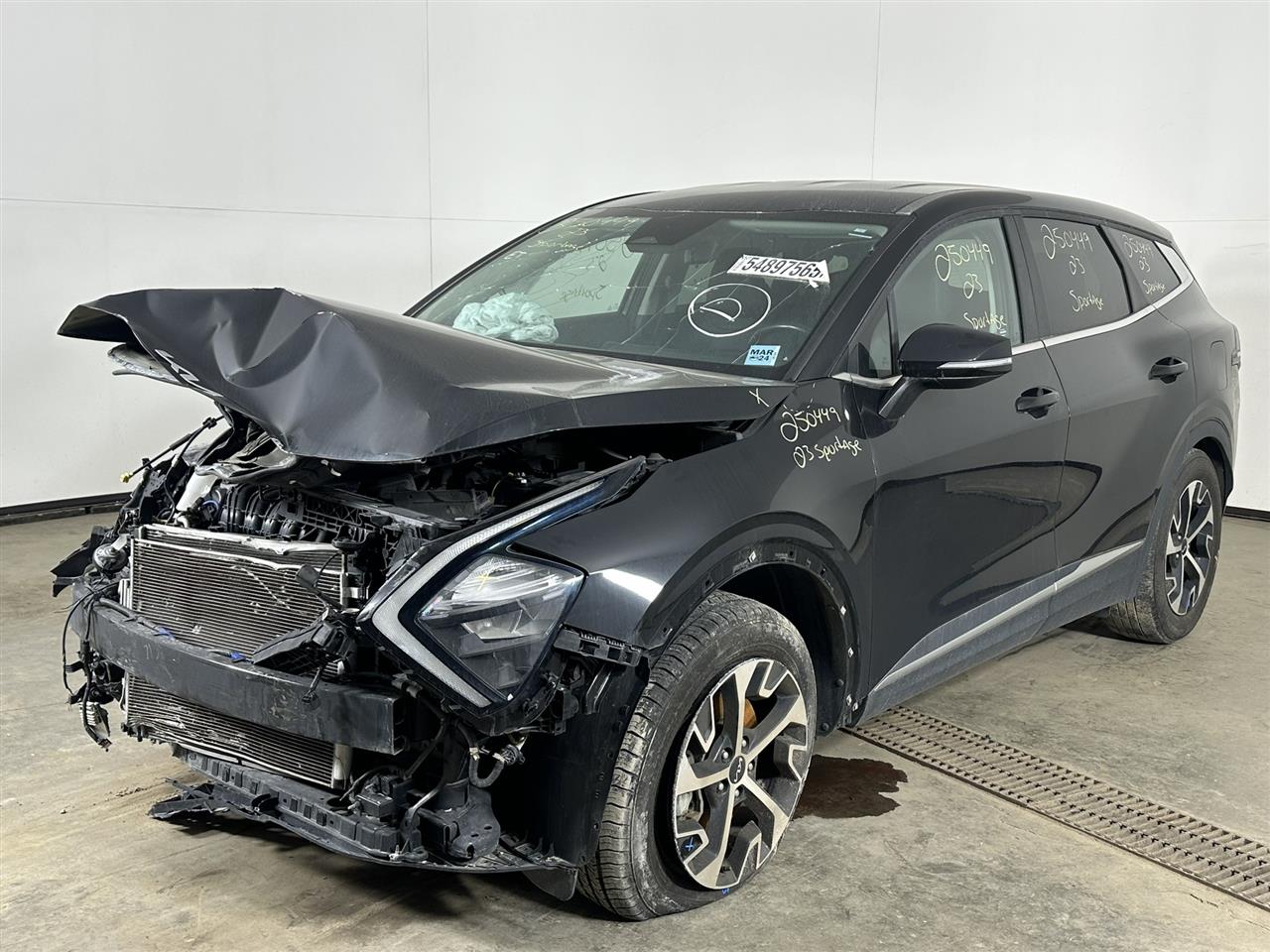 Vehicle/99700_01.jpg