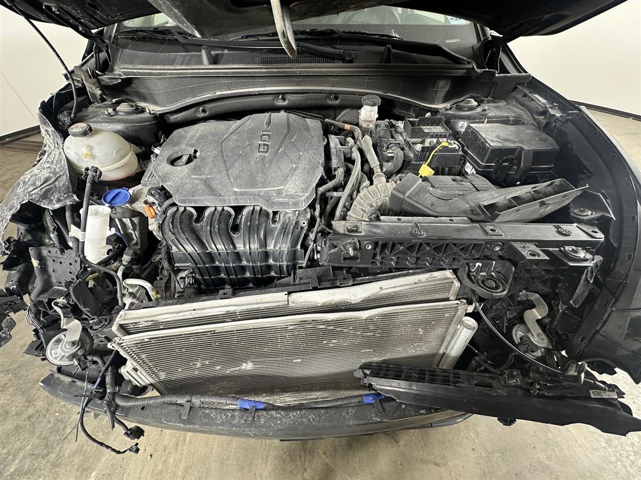 Vehicle/99700_08.jpg