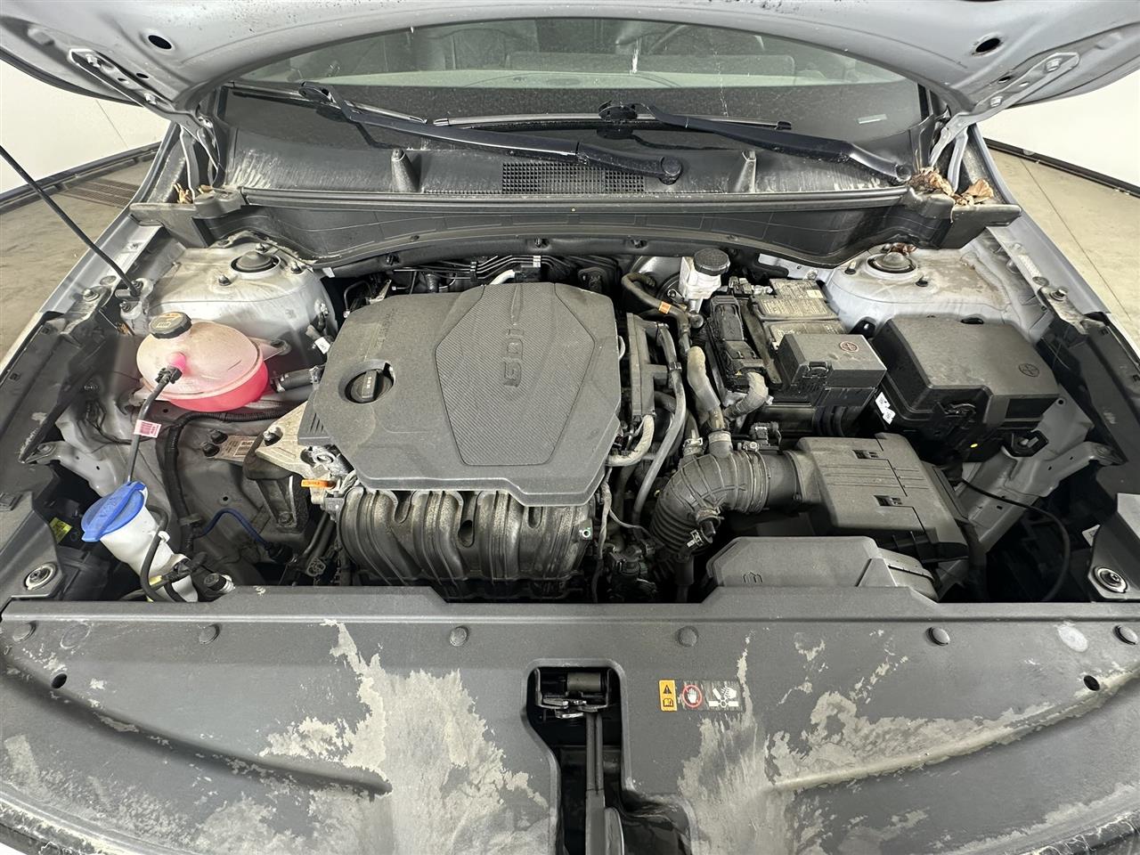 Vehicle/99703_08.jpg