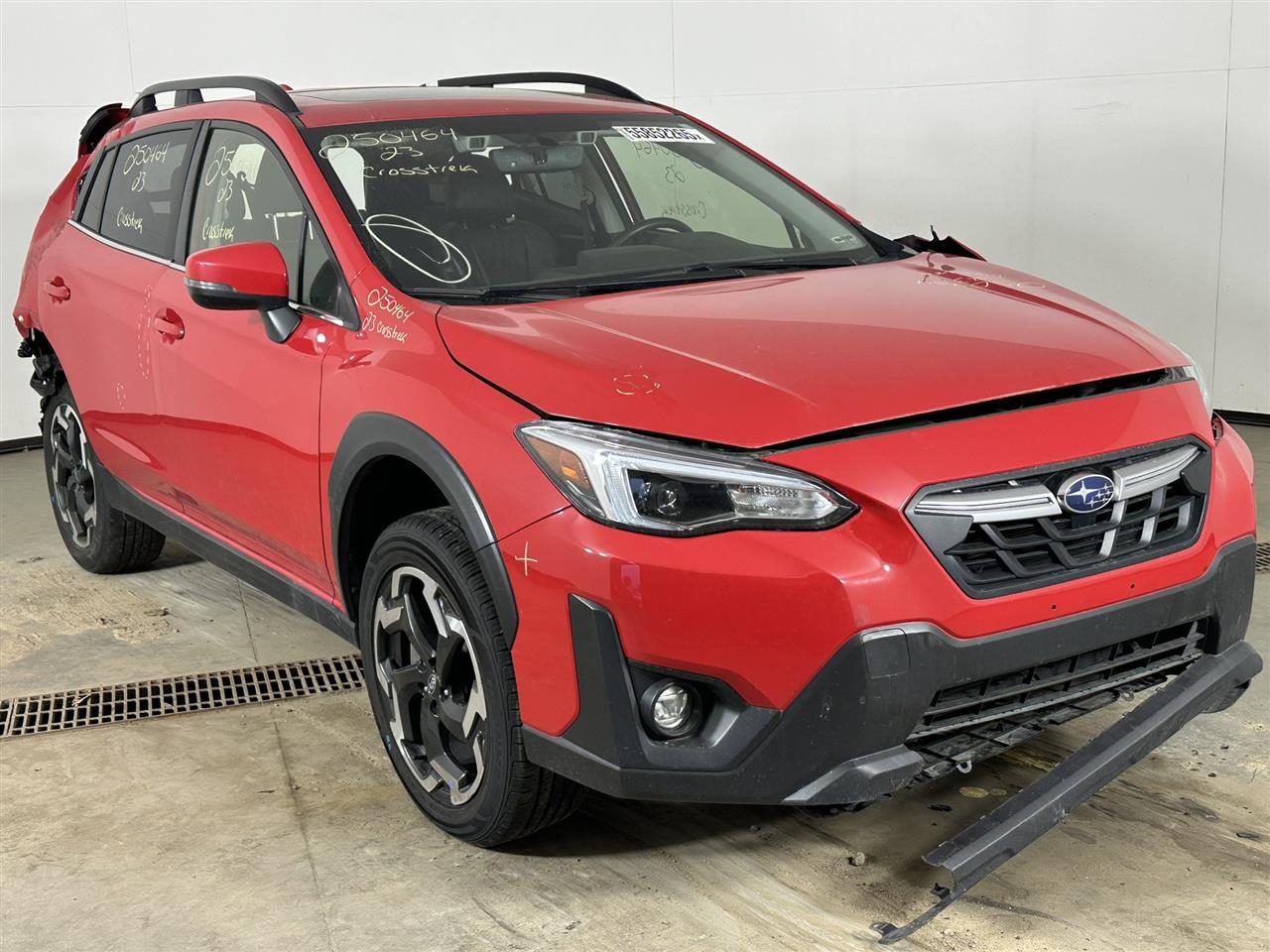 Vehicle/99849_06.jpg