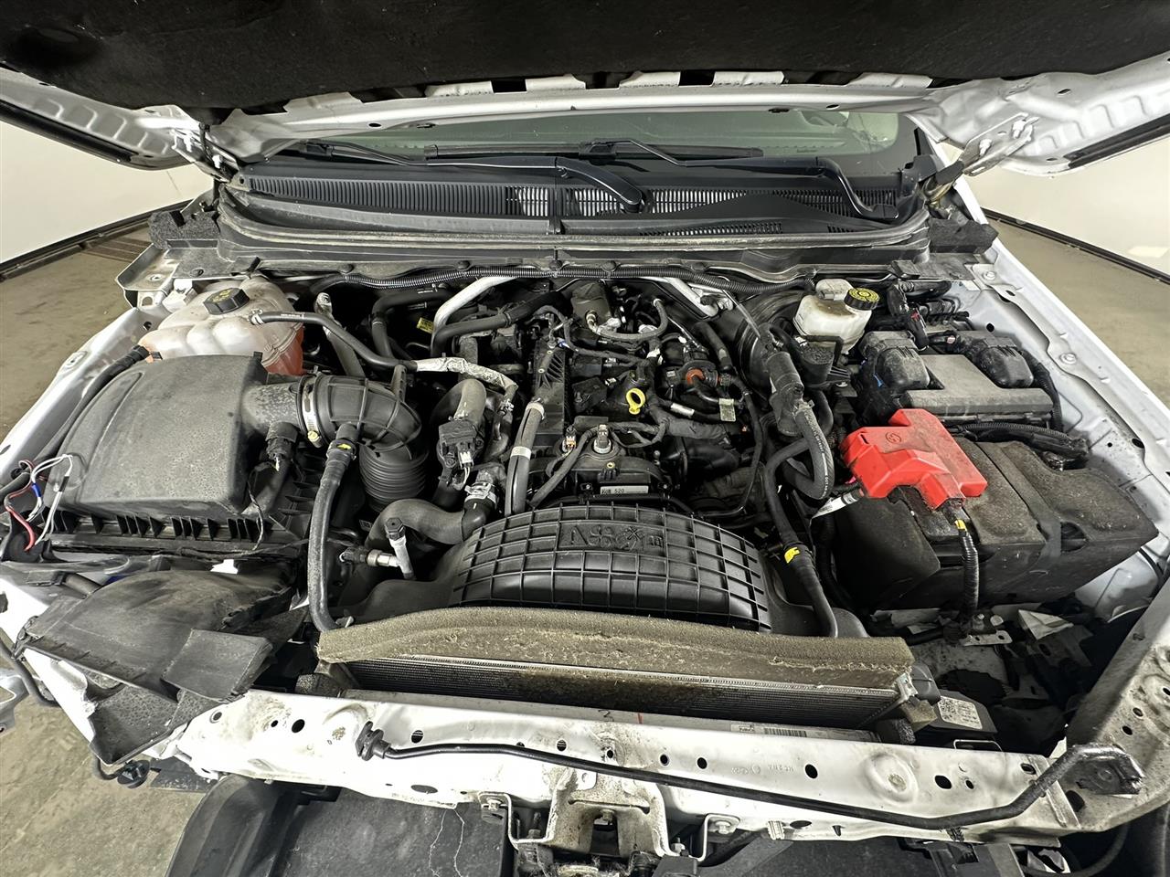 Vehicle/99888_08.jpg