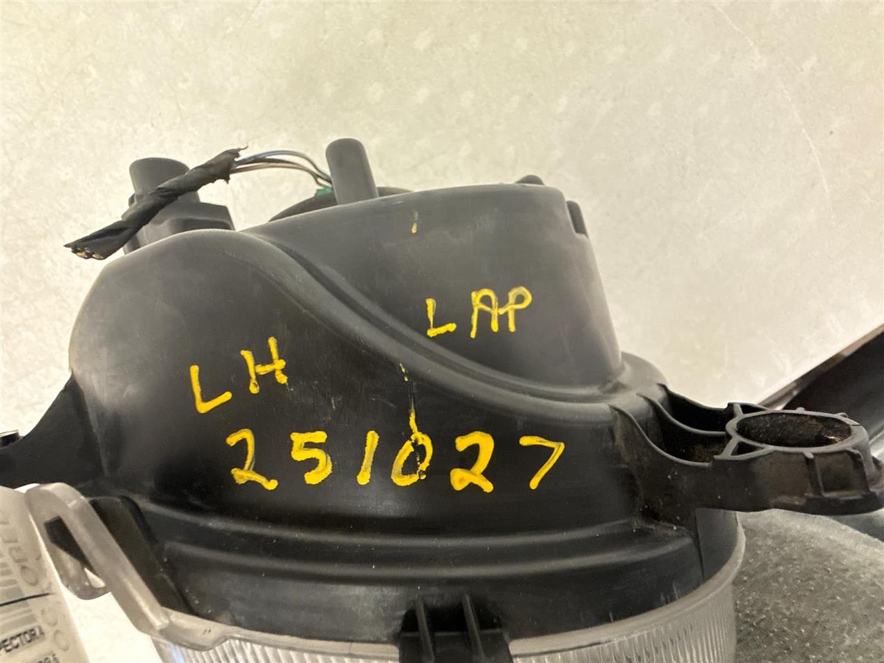 Inventory/1976361_05.jpg