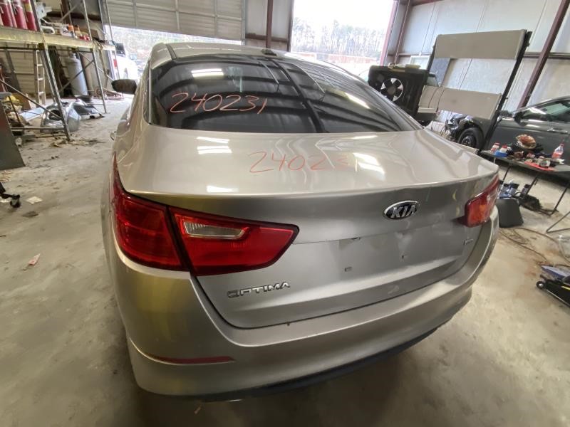 Vehicle/100589_03.jpg