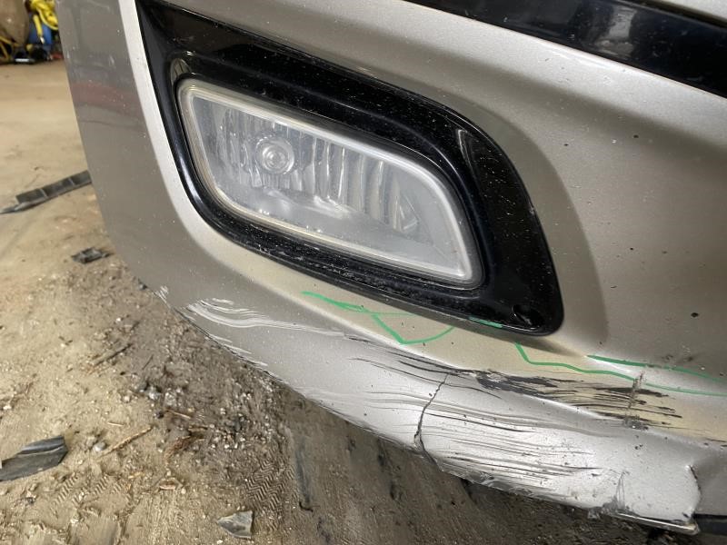 Vehicle/100589_08.jpg