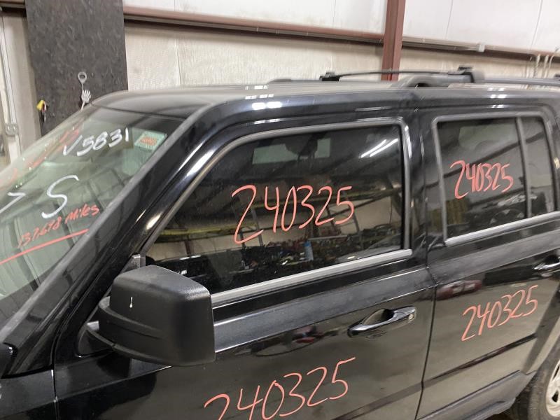 Vehicle/101368_10.jpg