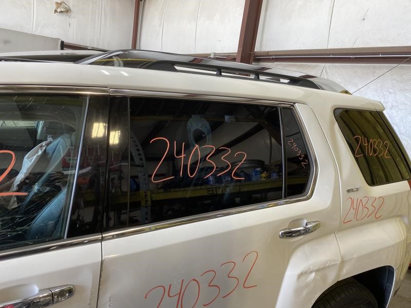 Vehicle/101747_06.jpg