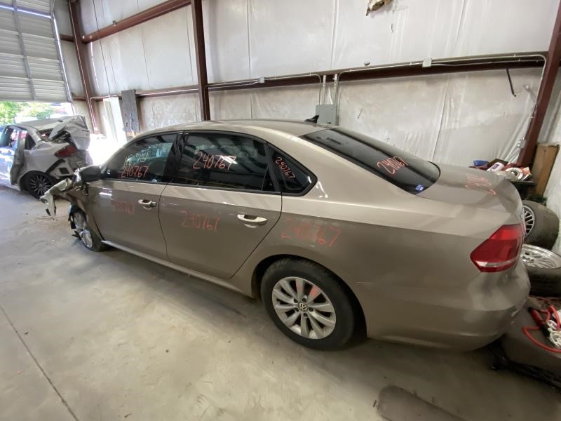 Vehicle/106564_08.jpg