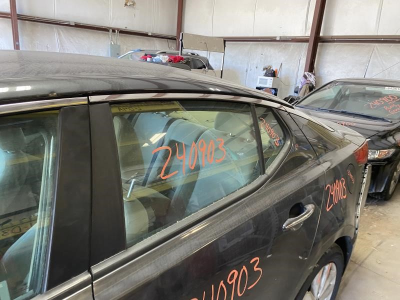 Vehicle/108938_10.jpg