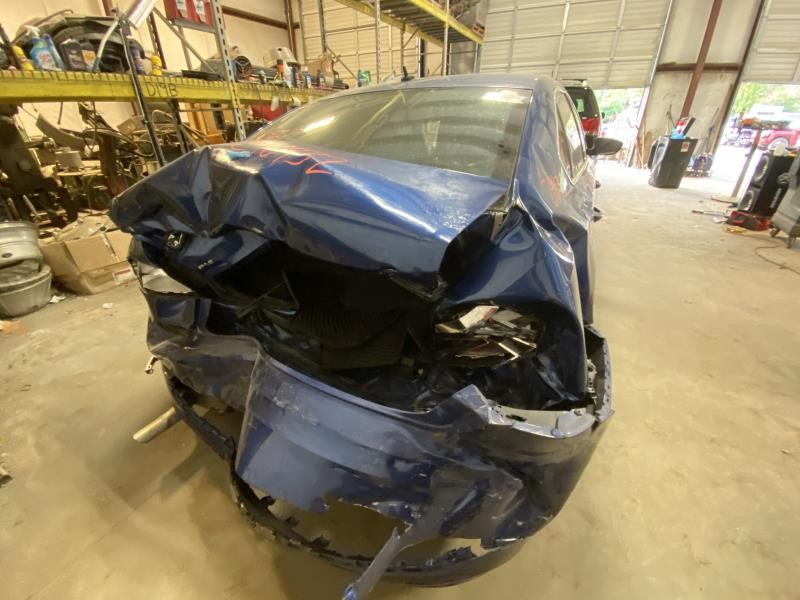 Vehicle/109169_03.jpg