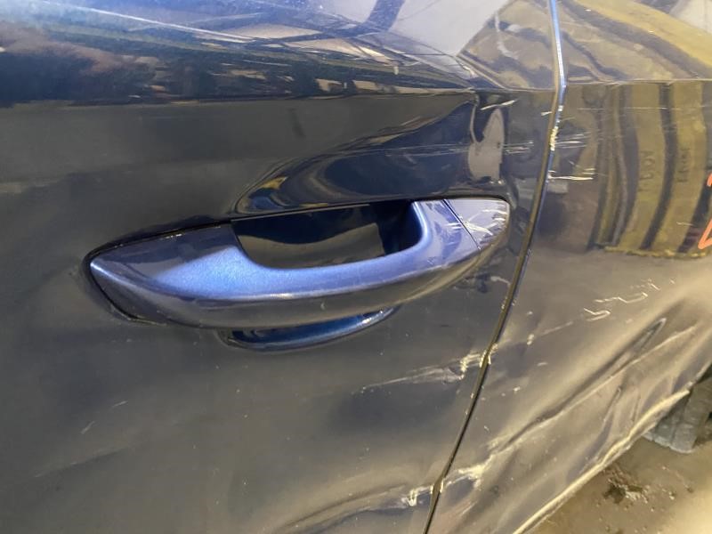 Vehicle/109169_08.jpg