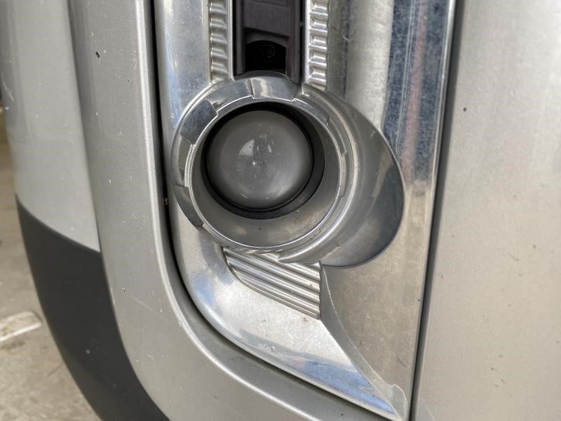 Vehicle/111985_07.jpg
