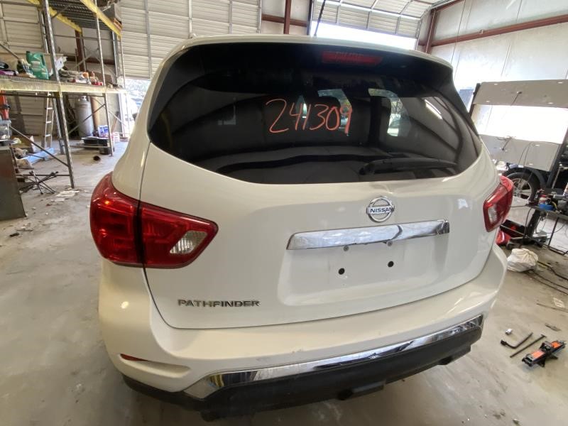 Vehicle/112520_02.jpg