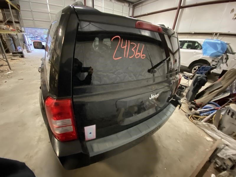 Vehicle/113113_02.jpg