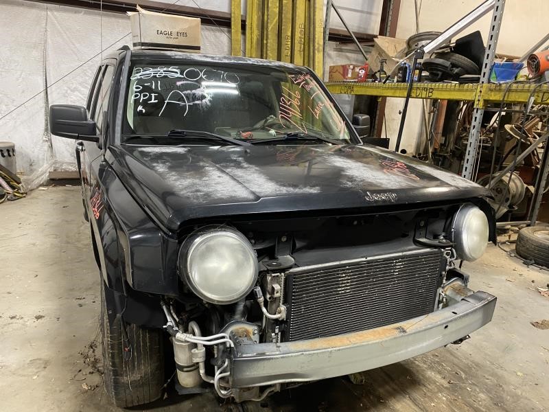 Vehicle/113113_04.jpg