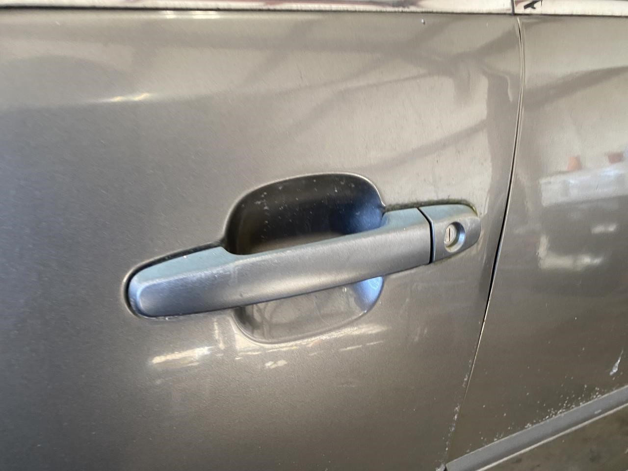 Vehicle/114705_07.jpg
