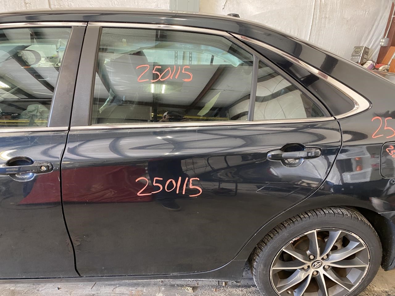Vehicle/115110_08.jpg