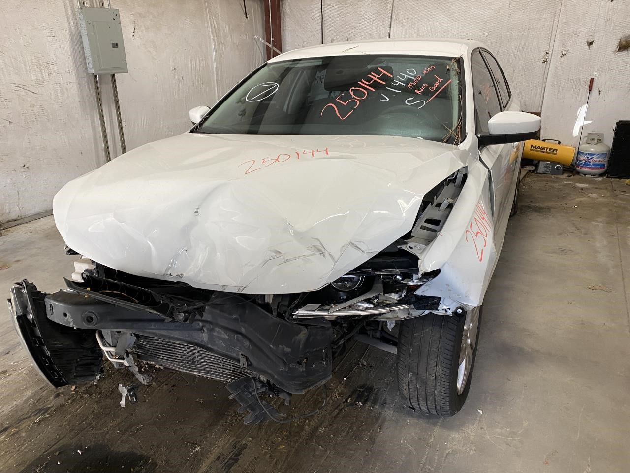 Vehicle/116085_01.jpg