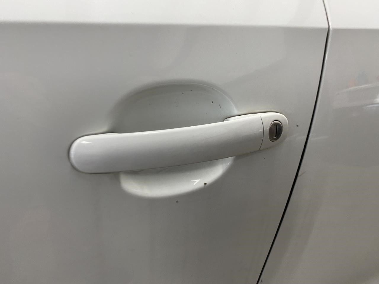 Vehicle/116085_07.jpg
