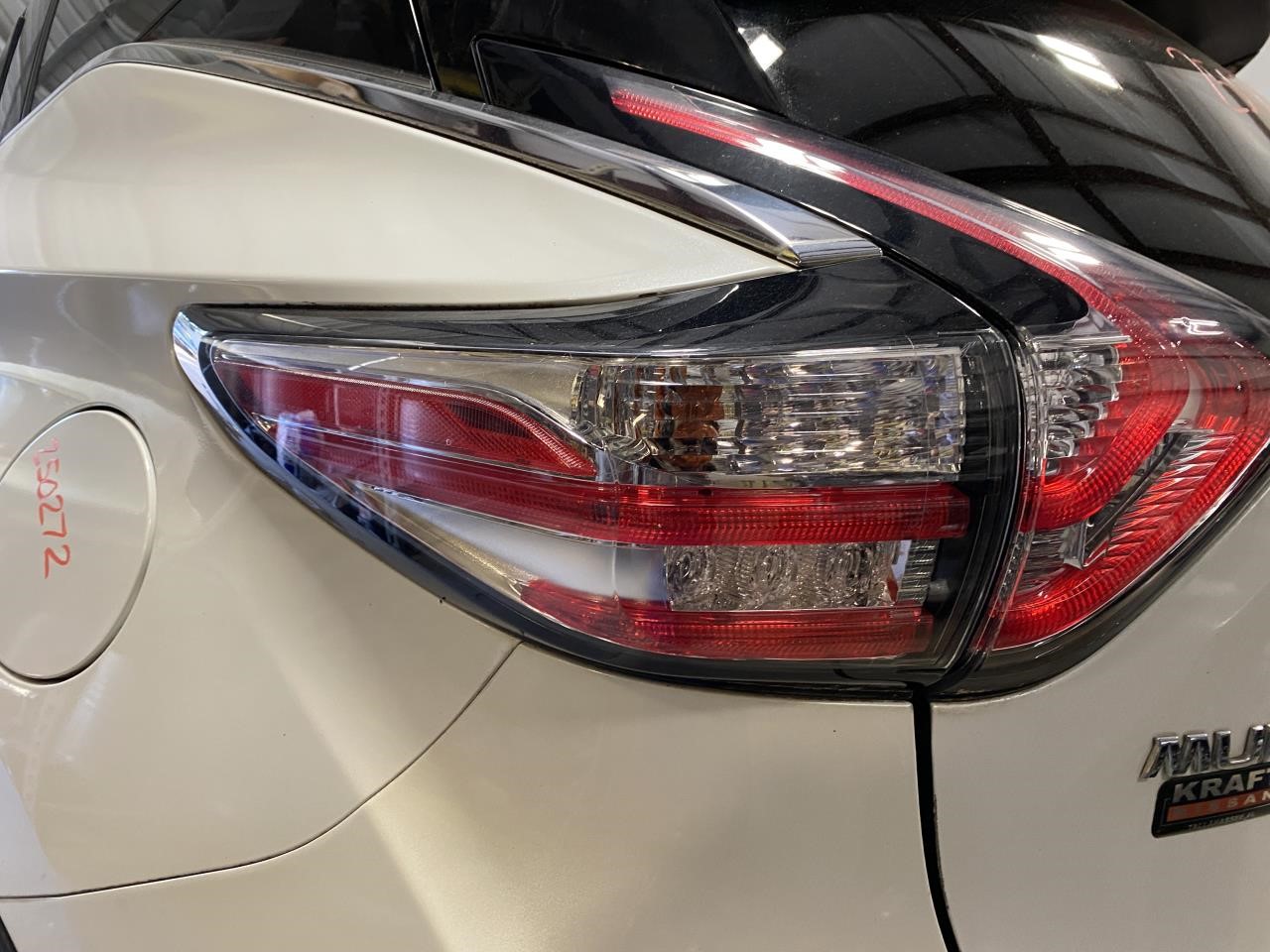 Vehicle/117265_11.jpg