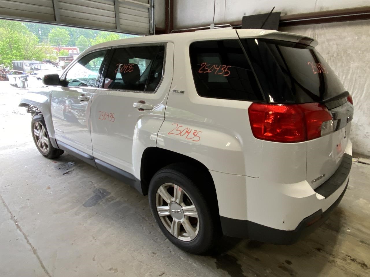 Vehicle/118814_07.jpg