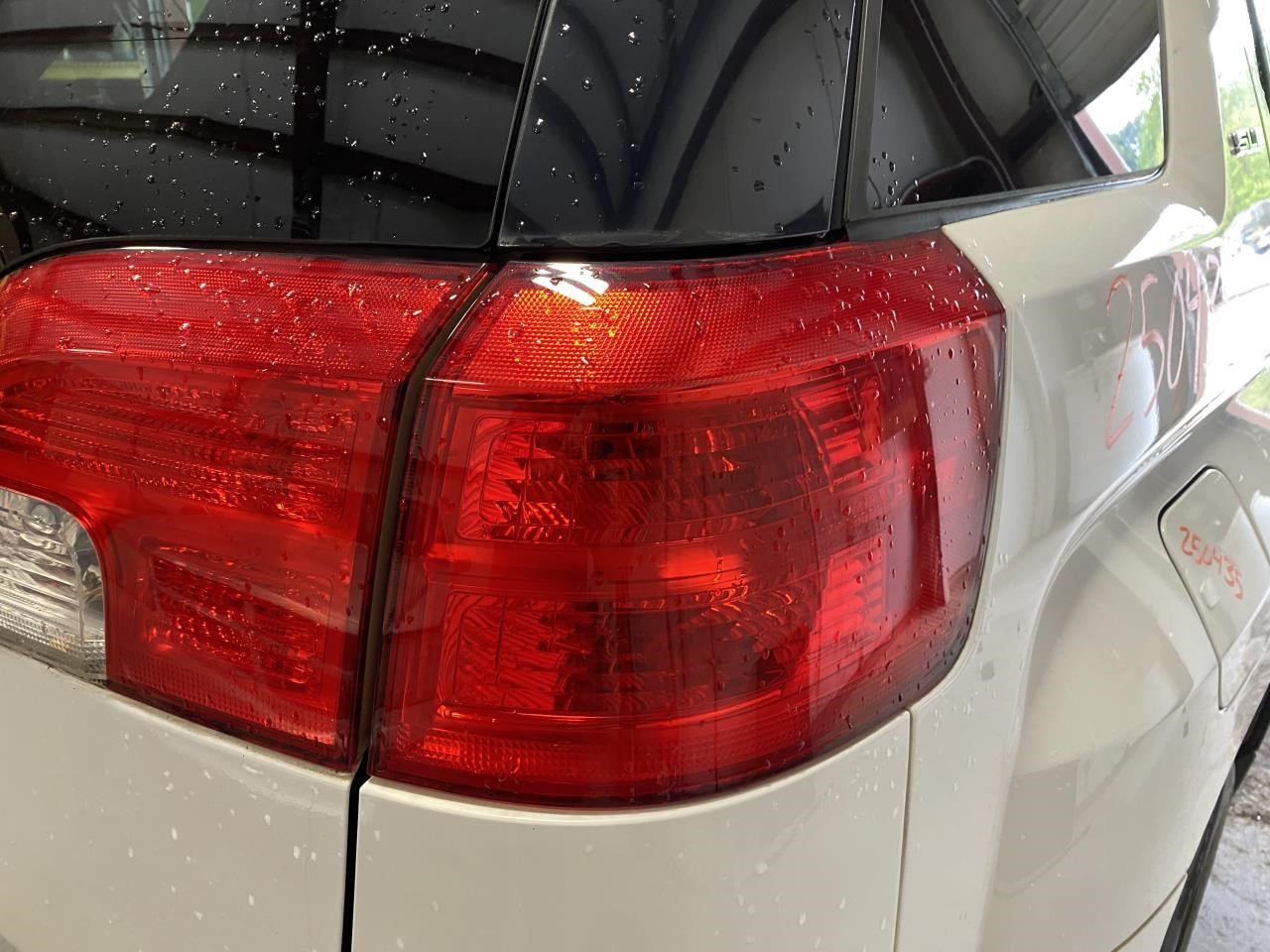 Vehicle/118814_09.jpg