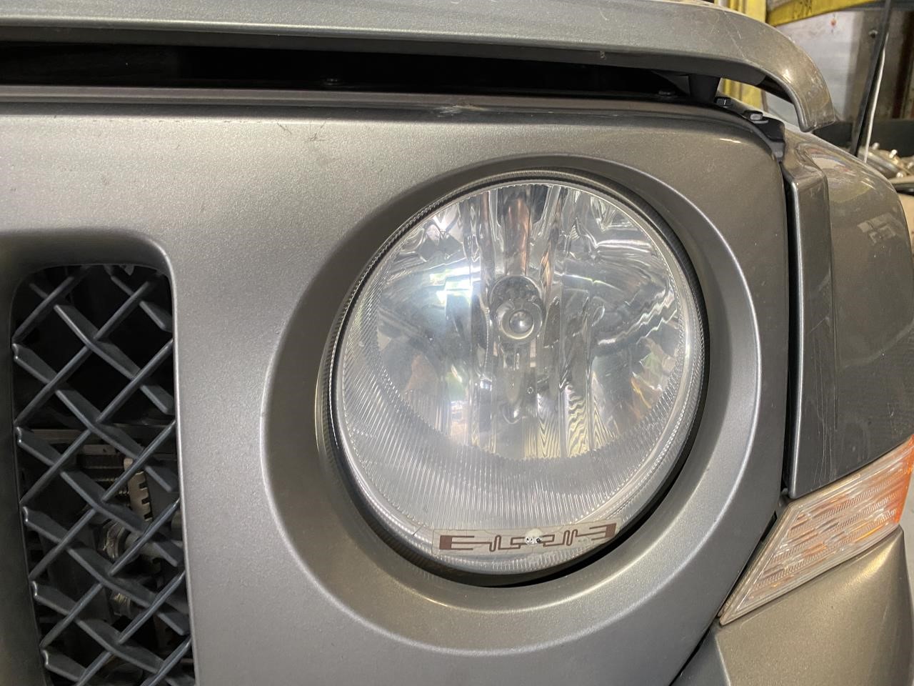 Vehicle/120285_08.jpg