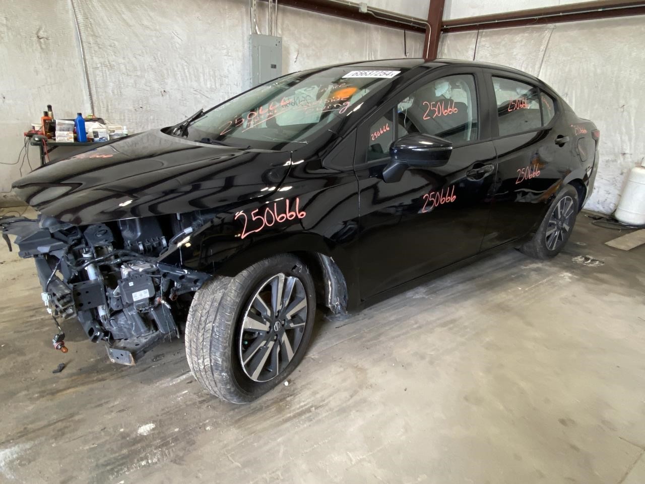 Vehicle/120794_05.jpg