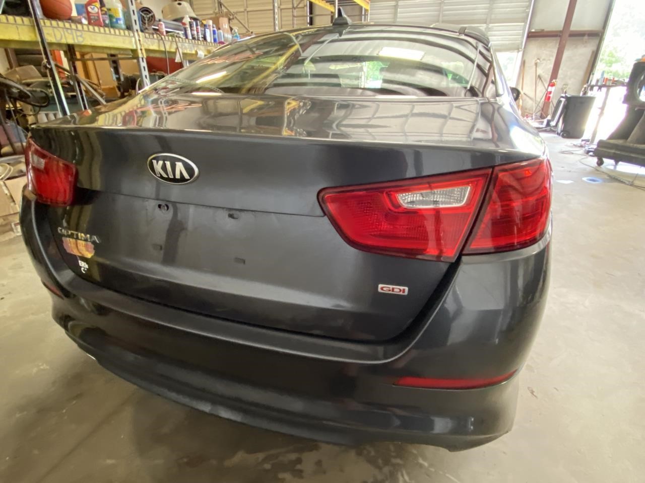 Vehicle/120964_03.jpg