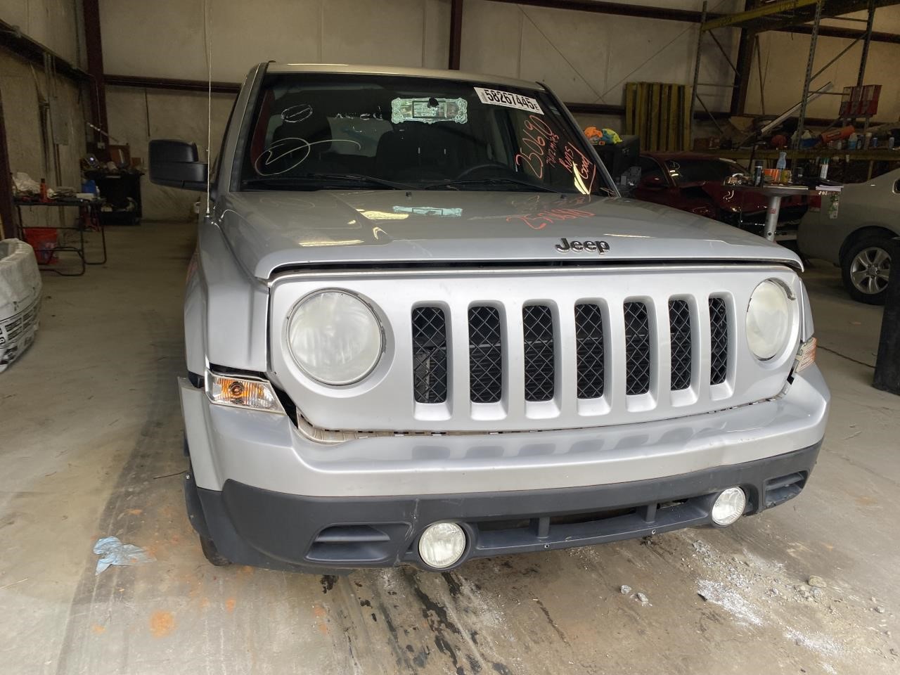 Vehicle/120972_04.jpg