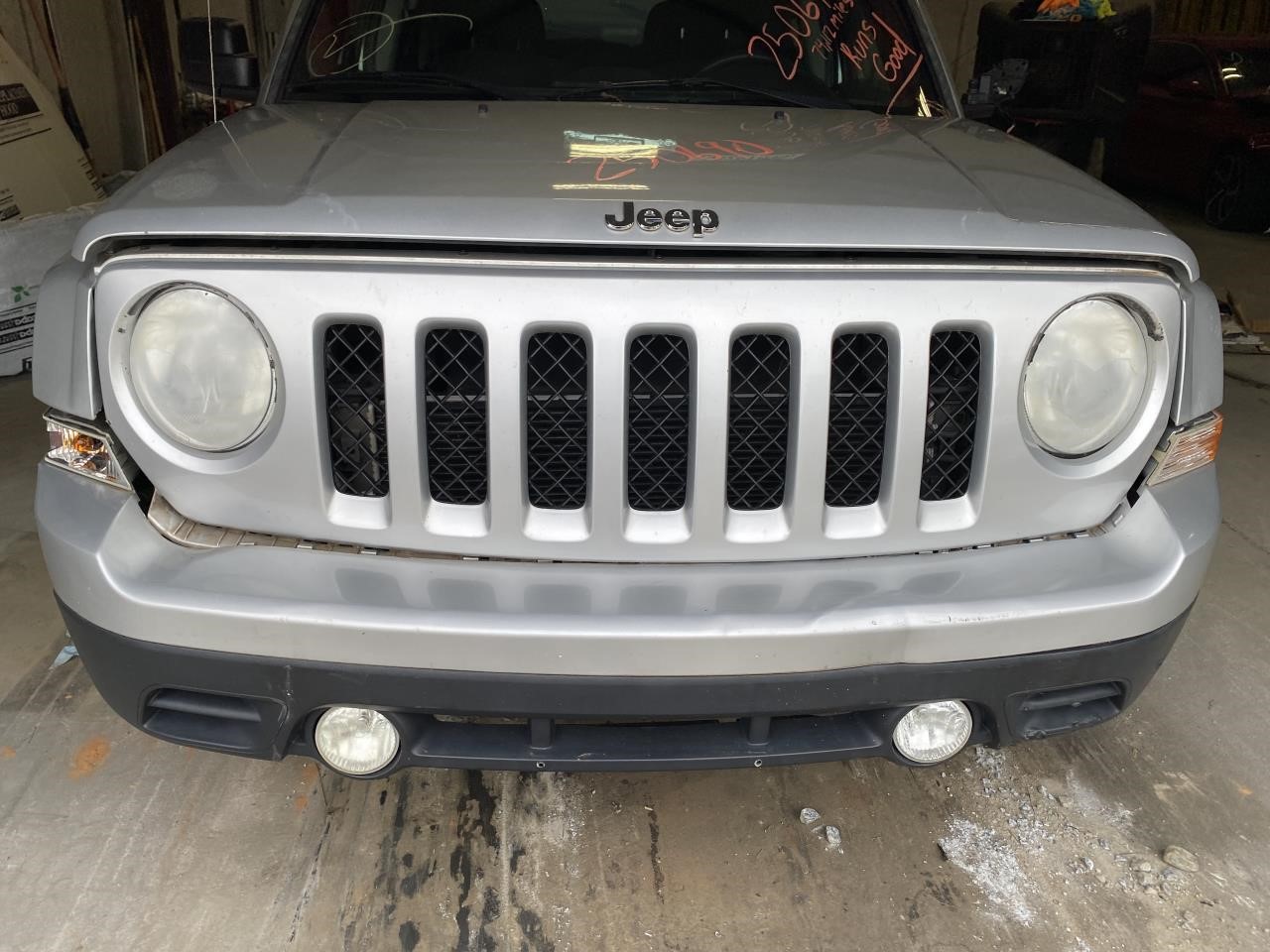 Vehicle/120972_05.jpg