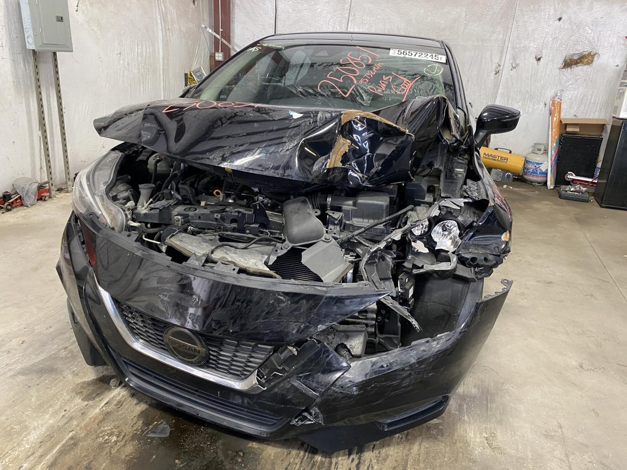 Vehicle/122262_01.jpg
