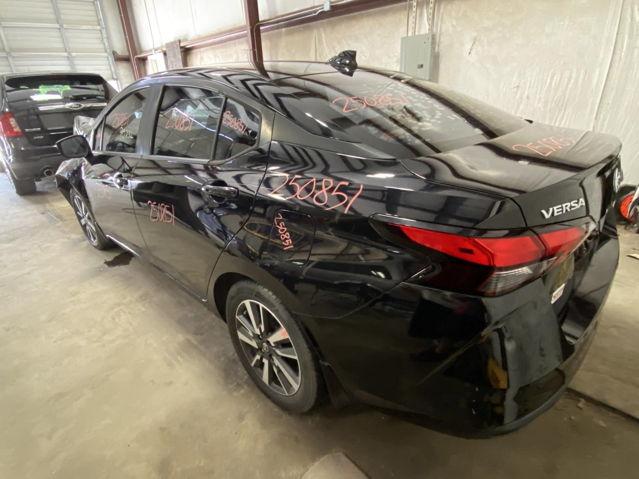 Vehicle/122262_11.jpg