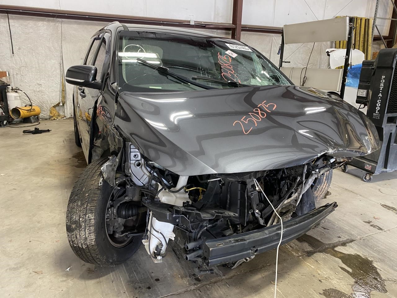 Vehicle/122431_04.jpg