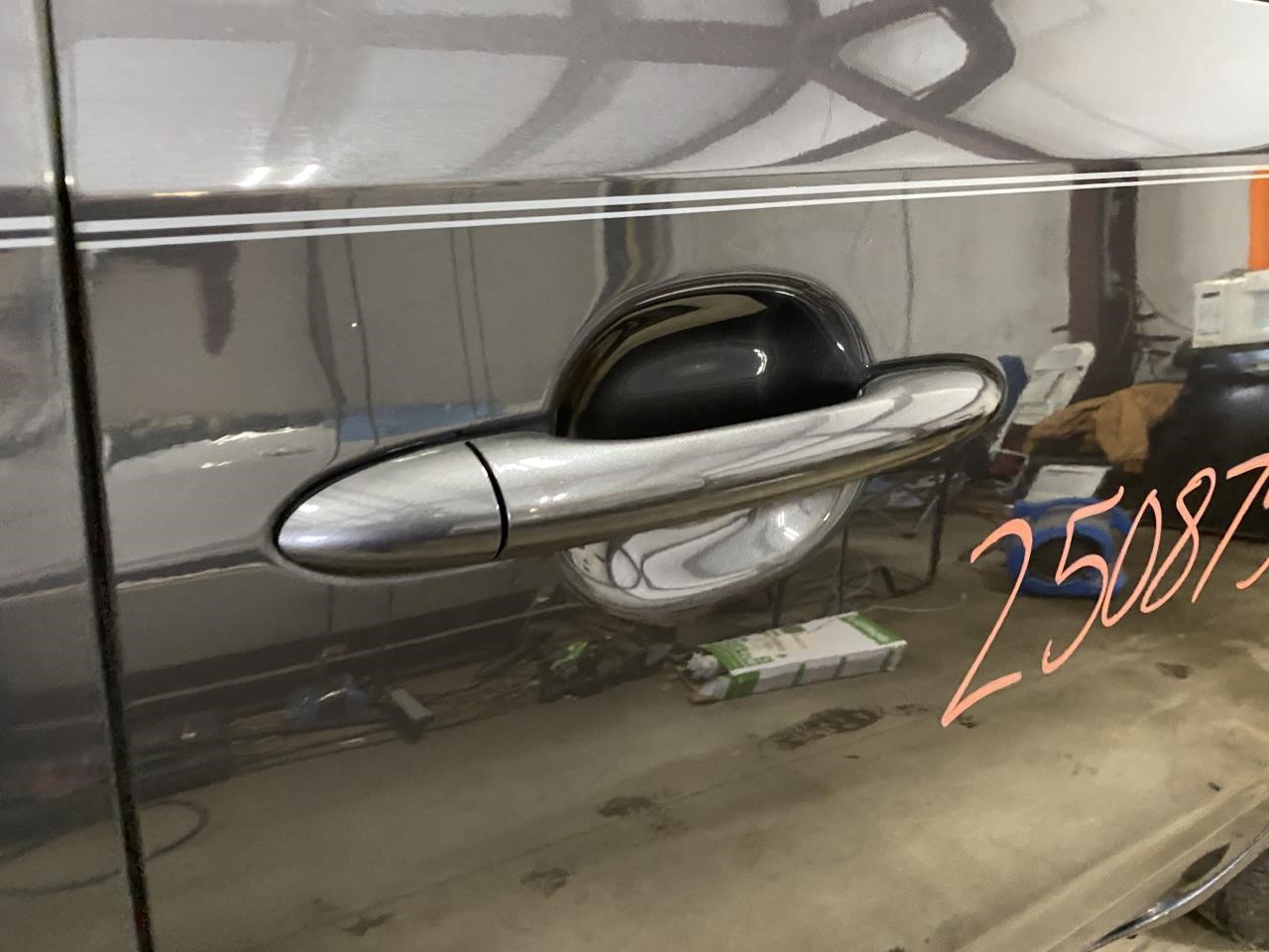 Vehicle/122431_09.jpg