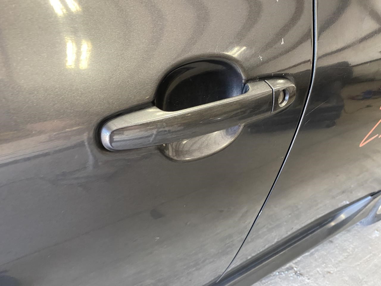 Vehicle/122485_10.jpg