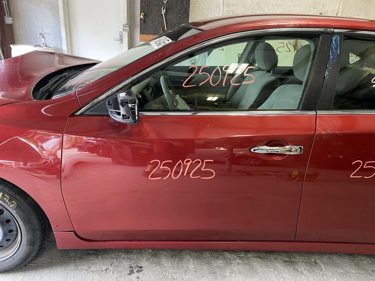 Vehicle/122777_06.jpg