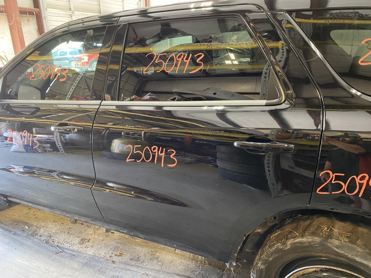 Vehicle/123134_09.jpg