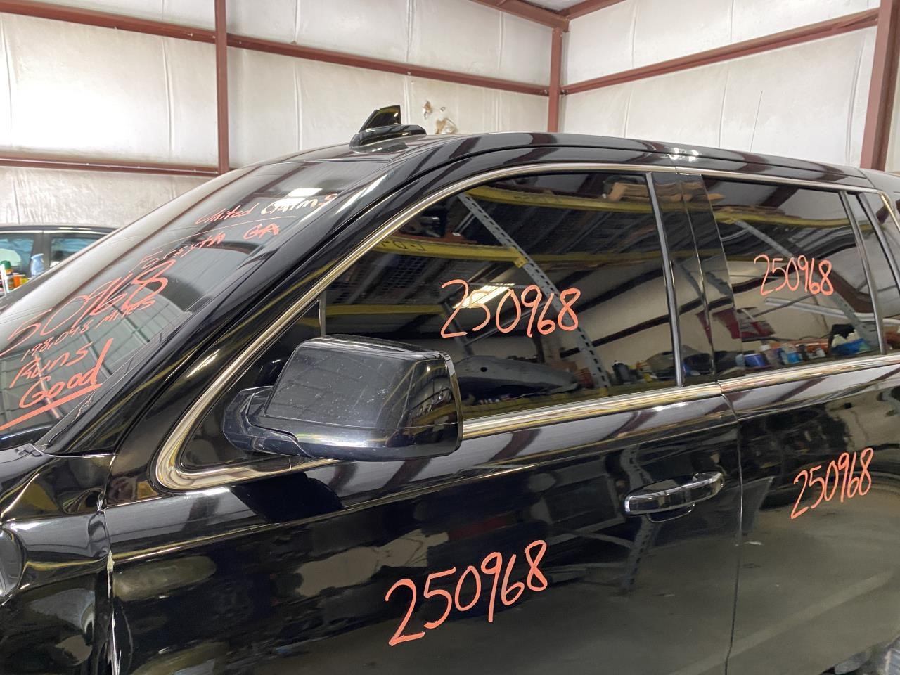 Vehicle/123210_10.jpg